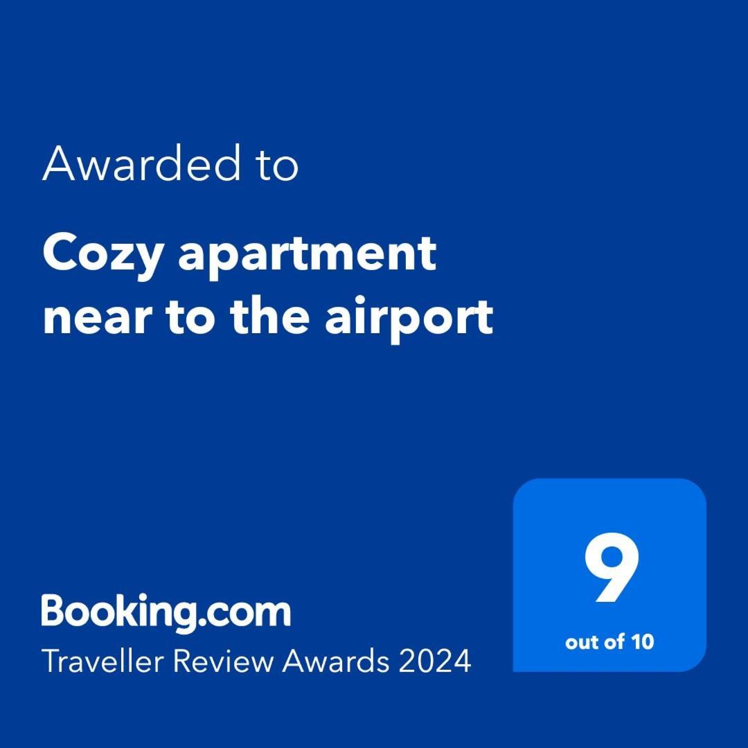 Cozy Apartment Near To The Airport Kouvarás Extérieur photo